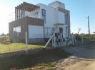 196m²
